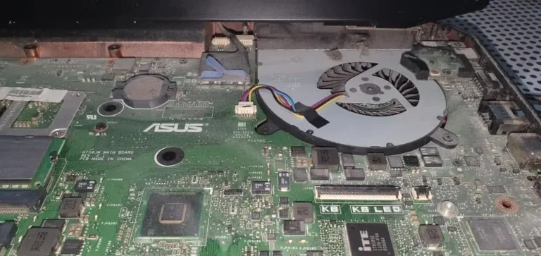 Curatare interna si inlocuire pasta termica + upgrade ssd si memorie ram –  Asus Rog GL750JW